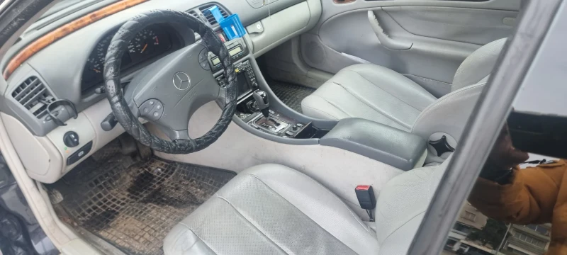Mercedes-Benz CLK, снимка 5 - Автомобили и джипове - 52413850