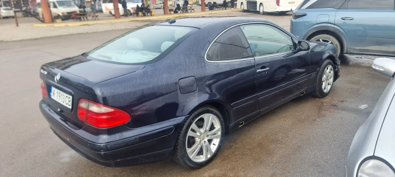 Mercedes-Benz CLK, снимка 6 - Автомобили и джипове - 52413850