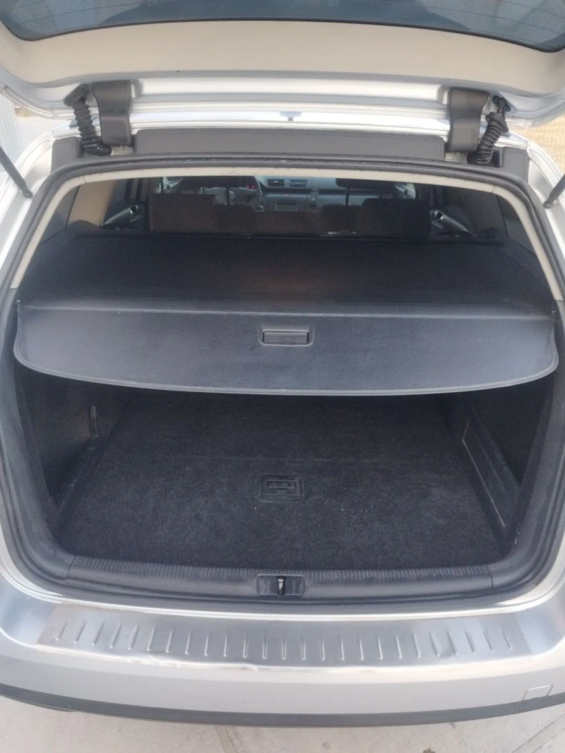 VW Passat, снимка 6 - Автомобили и джипове - 52218127
