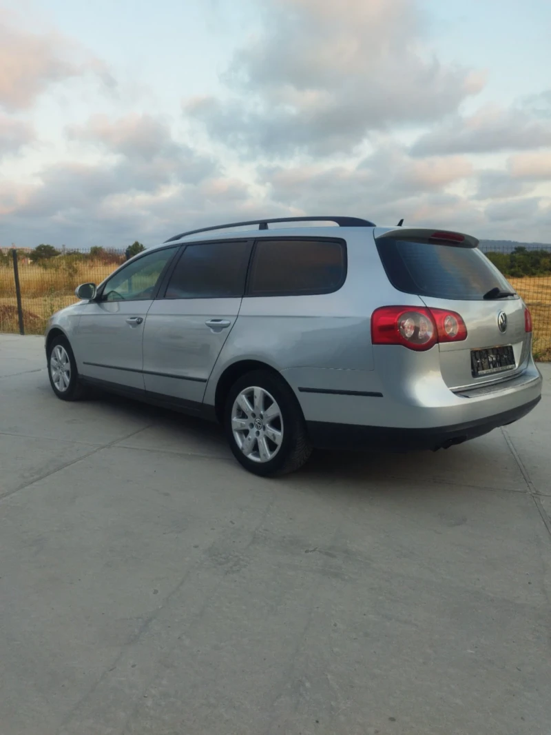 VW Passat, снимка 5 - Автомобили и джипове - 52218127