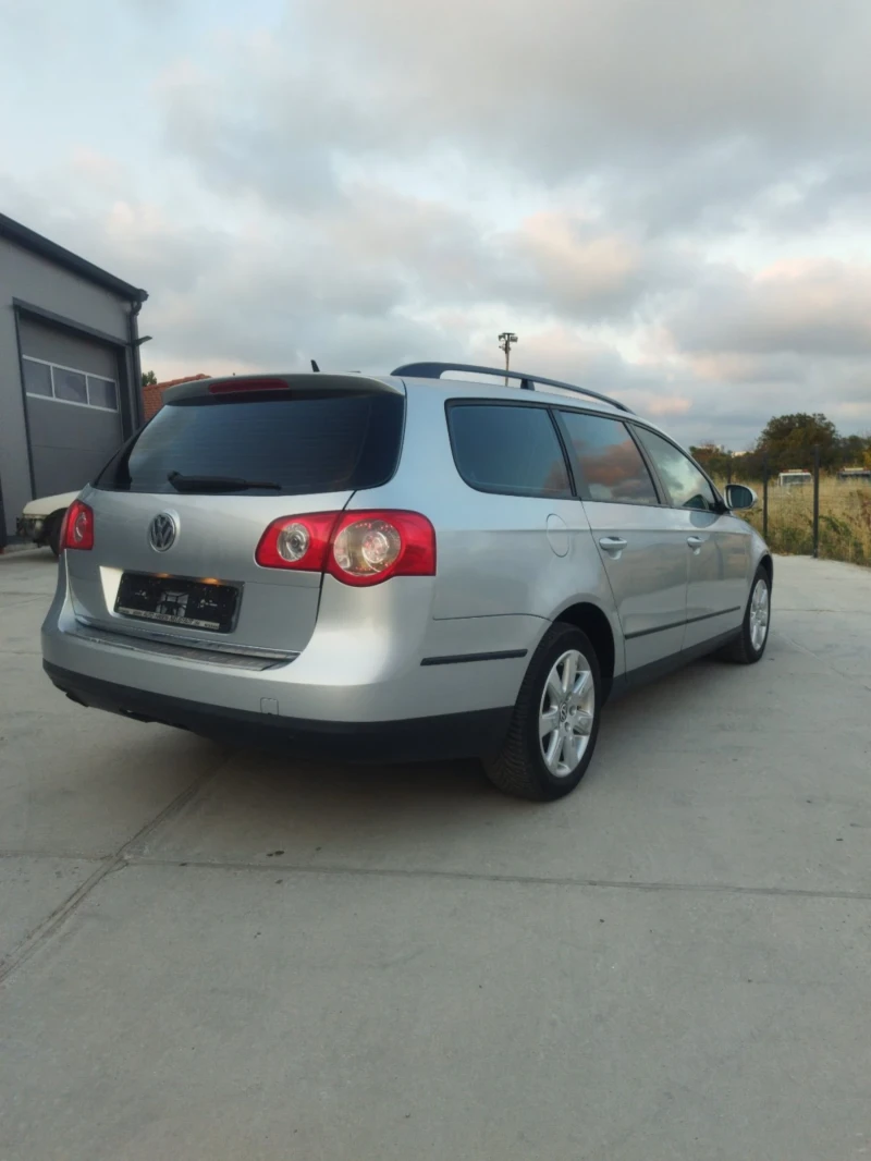 VW Passat, снимка 3 - Автомобили и джипове - 52218127