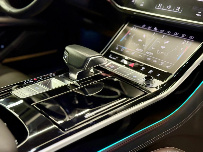 Audi A8 L 50TDI* Laser* S Line* TV* Лизинг* B&O, снимка 12 - Автомобили и джипове - 52740172