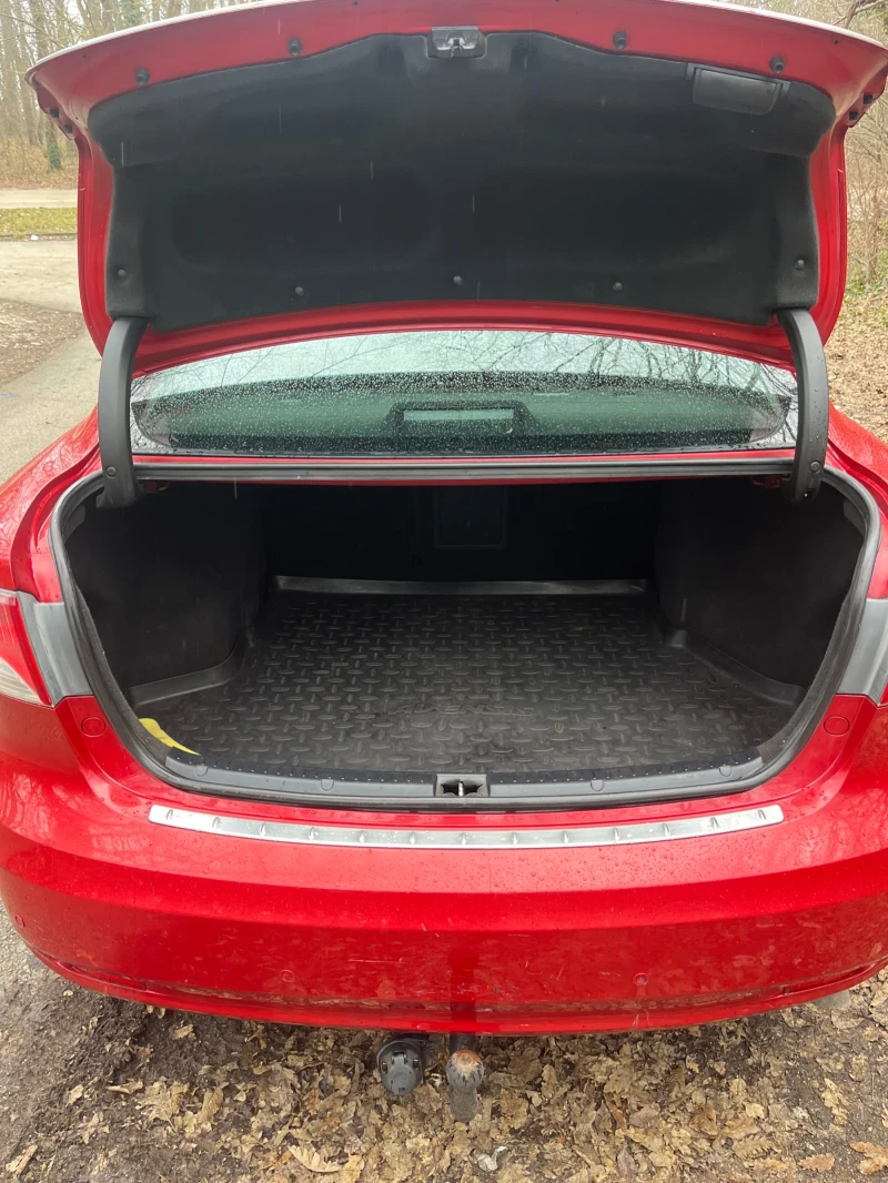 Toyota Avensis 2.0 D4D, снимка 9 - Автомобили и джипове - 53288991