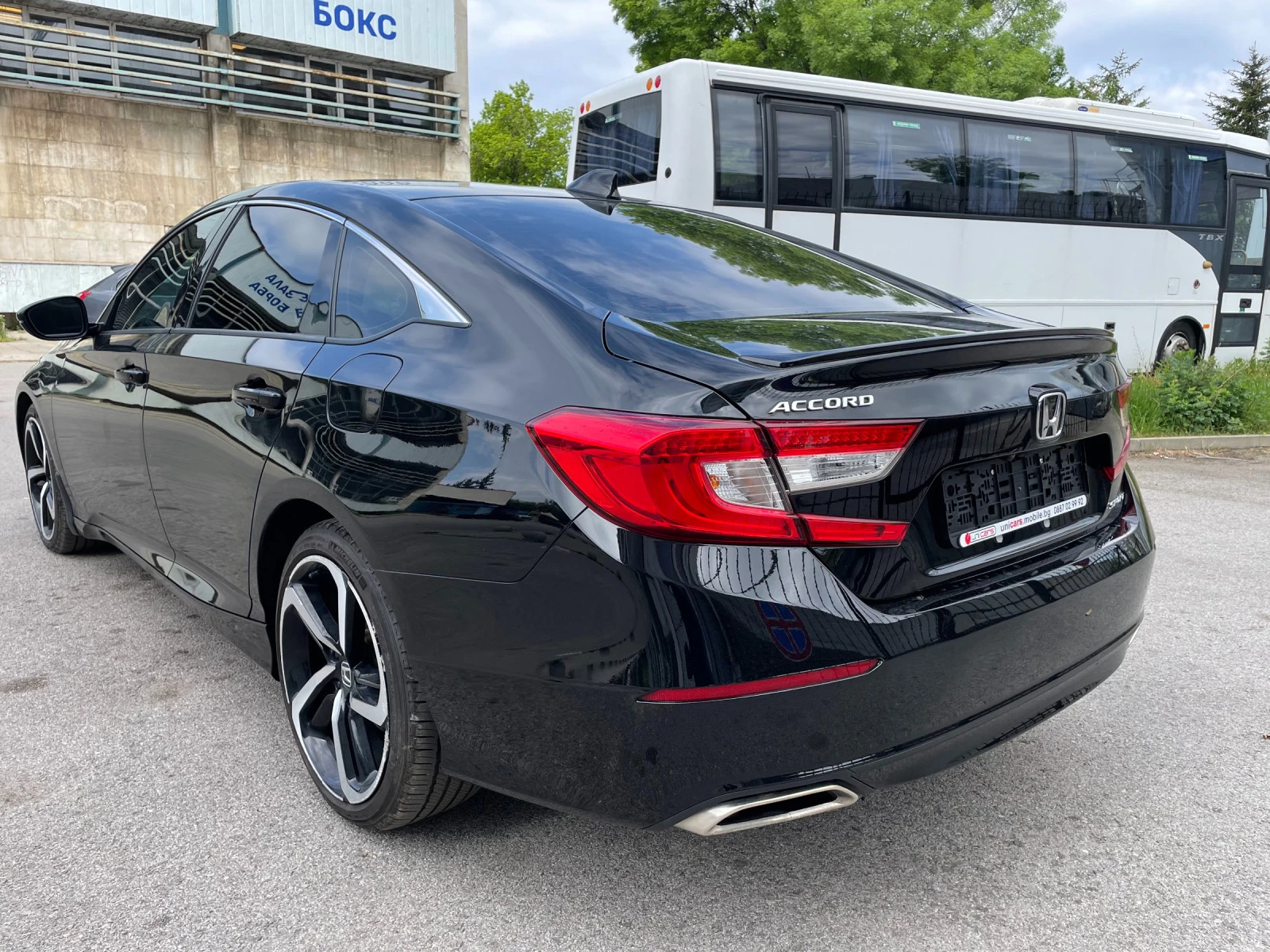 Honda Accord 1.5 T sport 39000 km - изображение 3