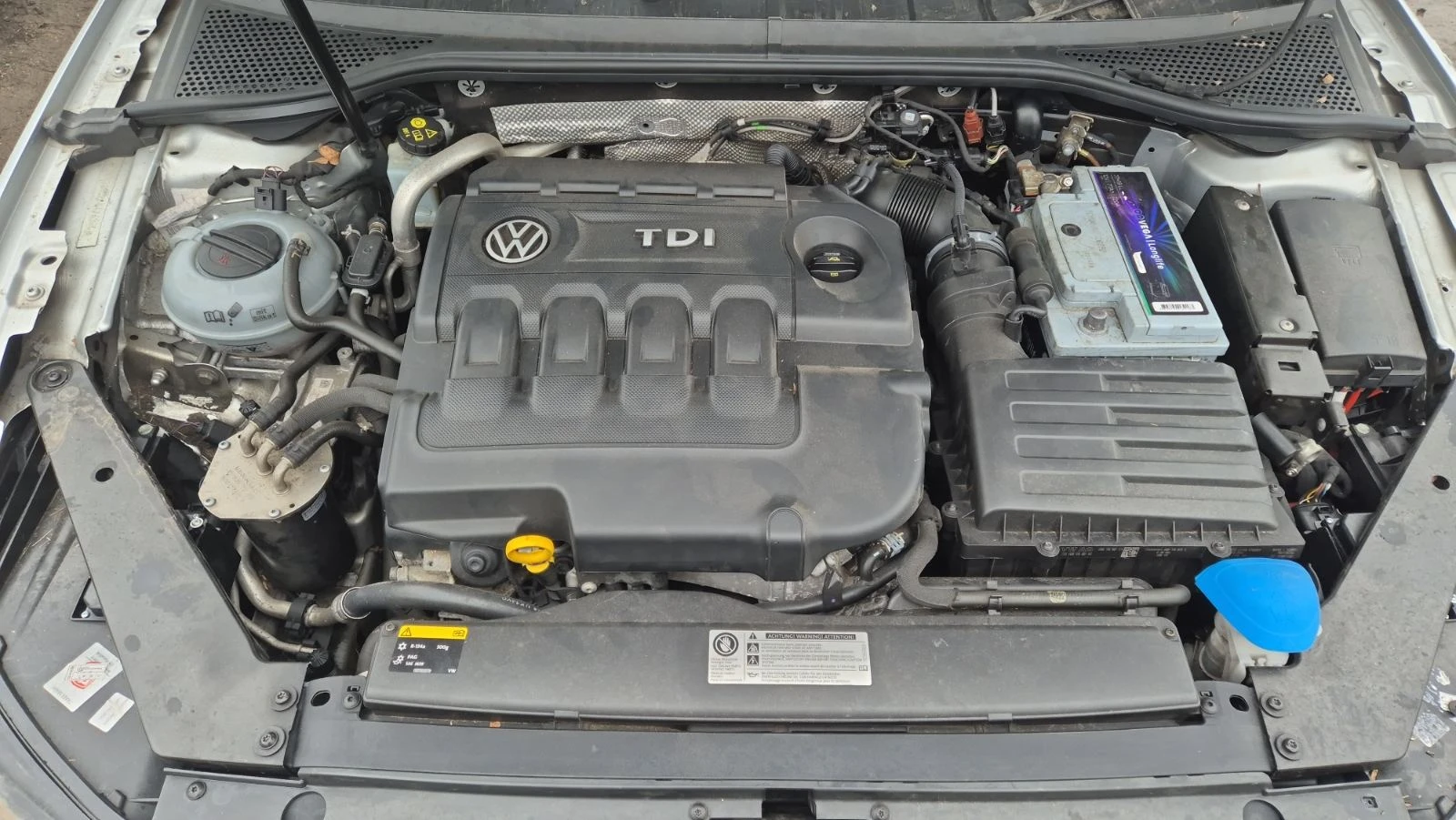 VW Passat 2.0tdi CRL - изображение 2