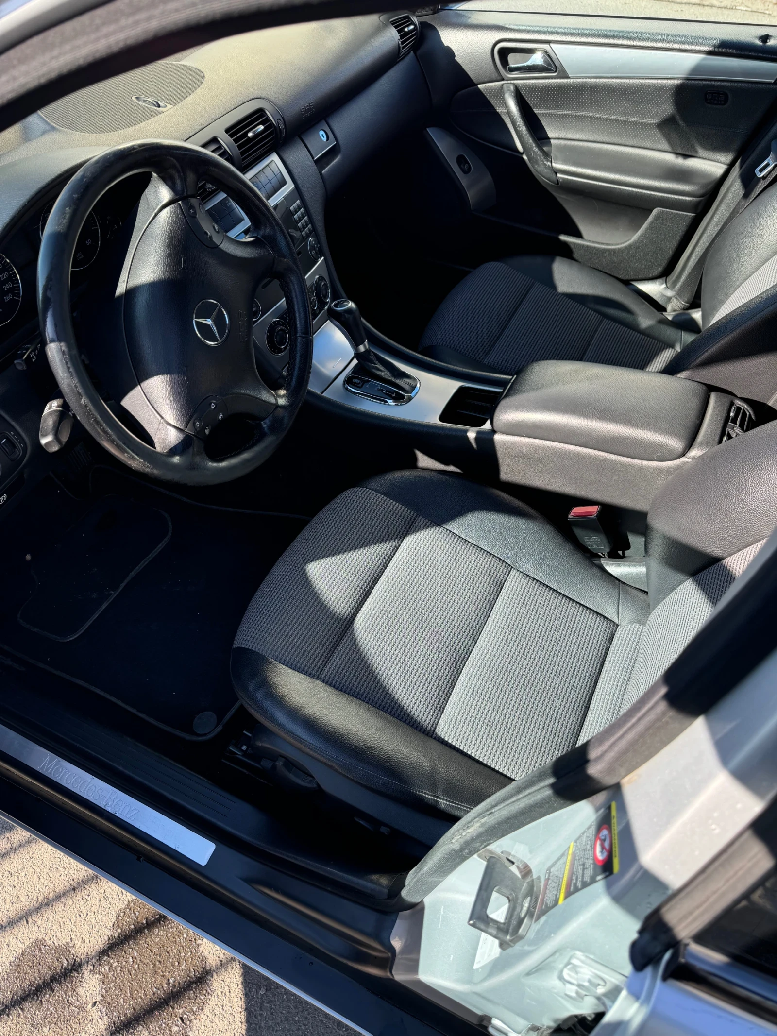 Mercedes-Benz C 220  - изображение 6