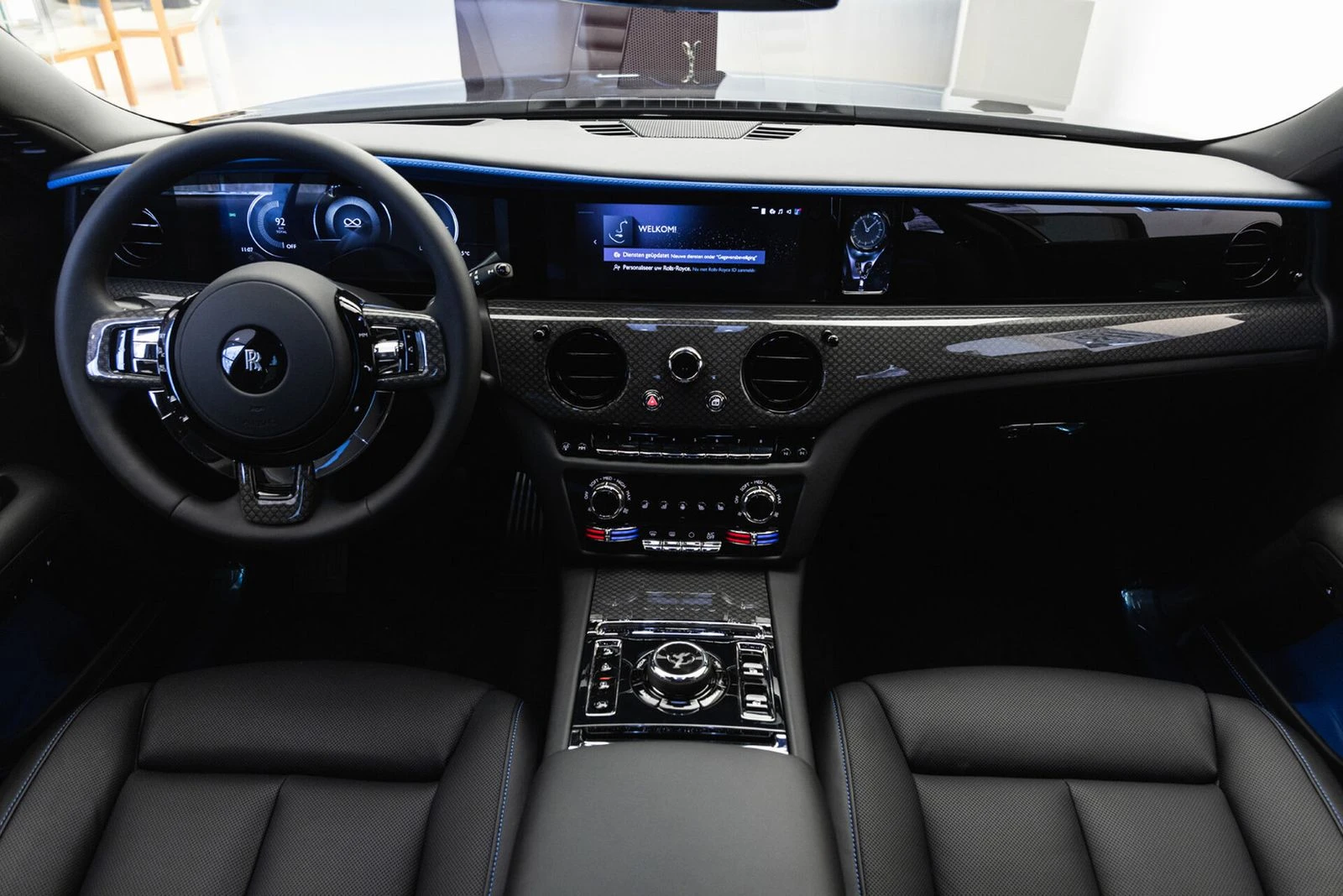 Rolls-Royce Ghost SERIES II/FACELIFT/BLACK BADGE/BESPOKE/STARLIGHT/ | Mobile.bg   11