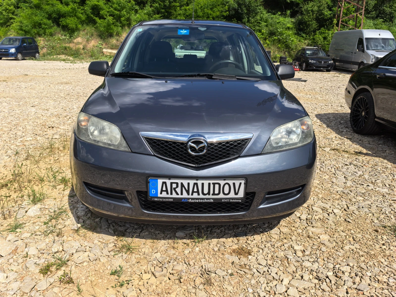 Mazda 2 1.3i  - изображение 2