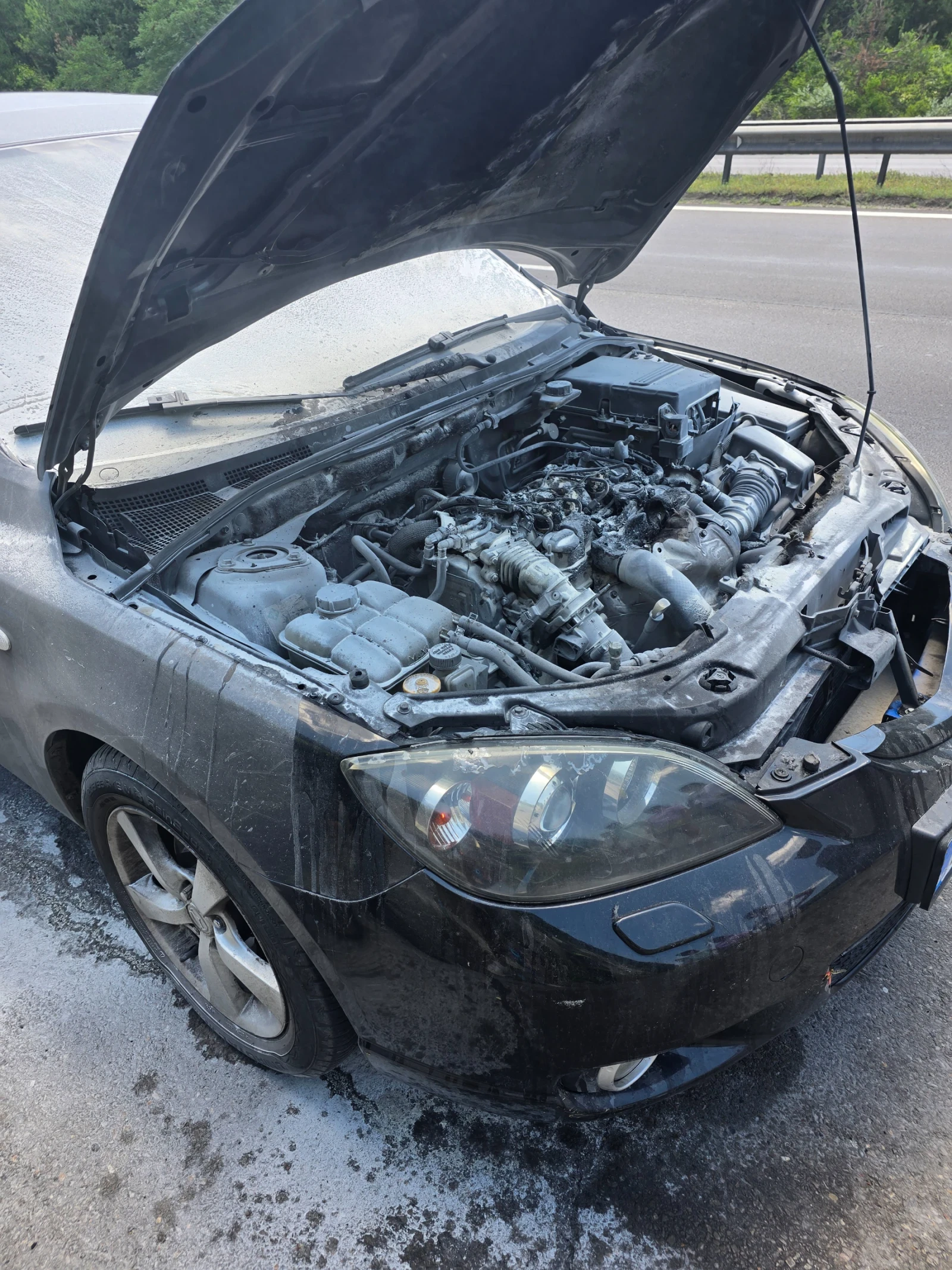 Mazda 3 1.6 - изображение 2