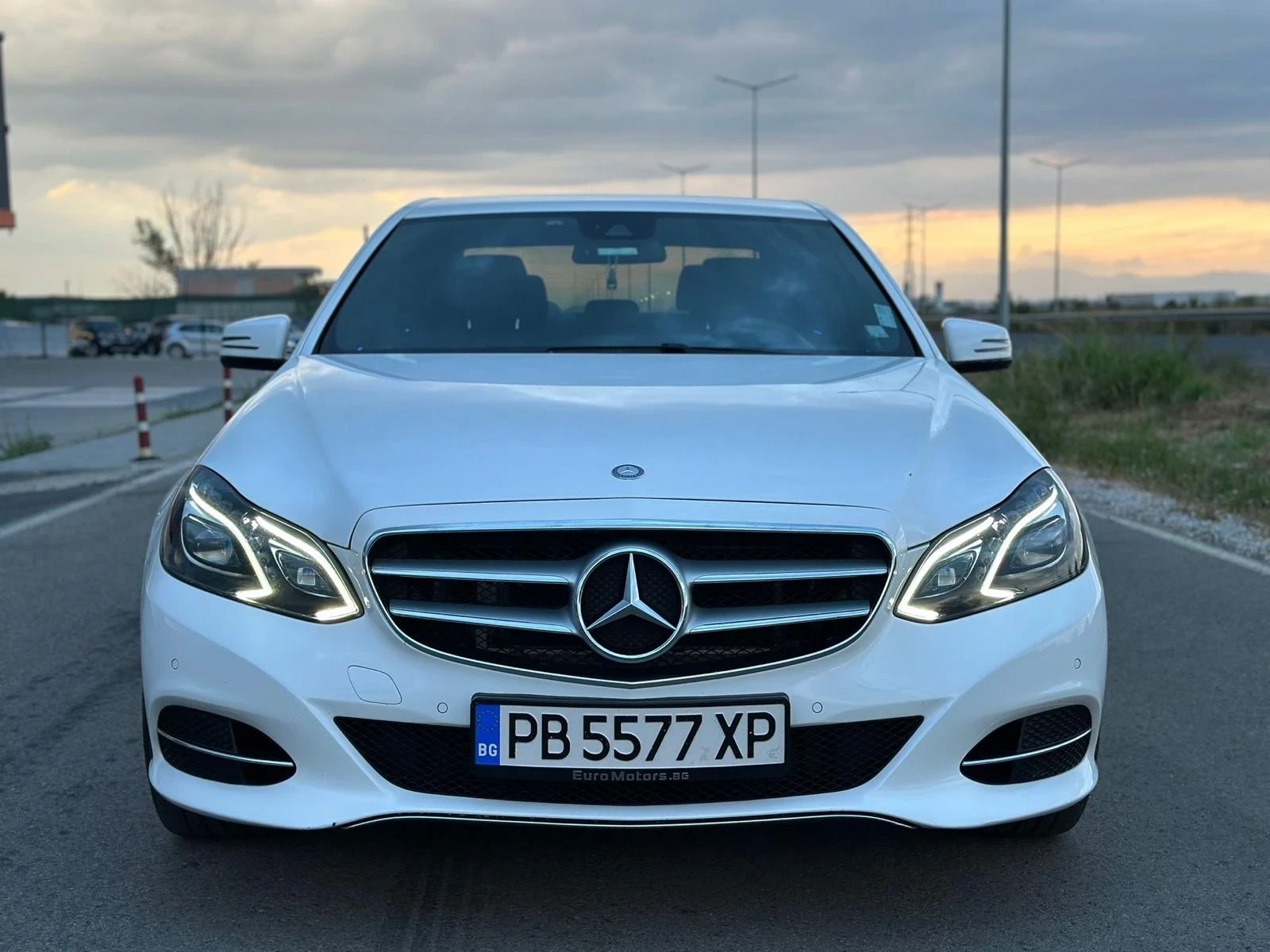 Mercedes-Benz E 220 9G  - изображение 8