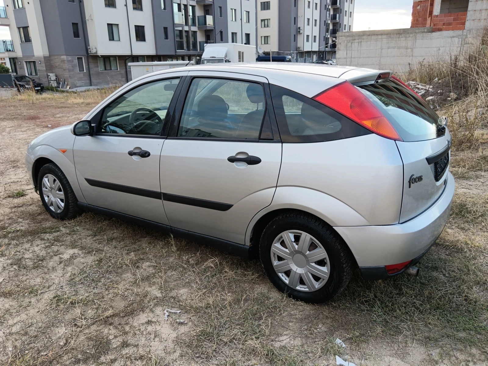 Ford Focus 1.6 - изображение 9