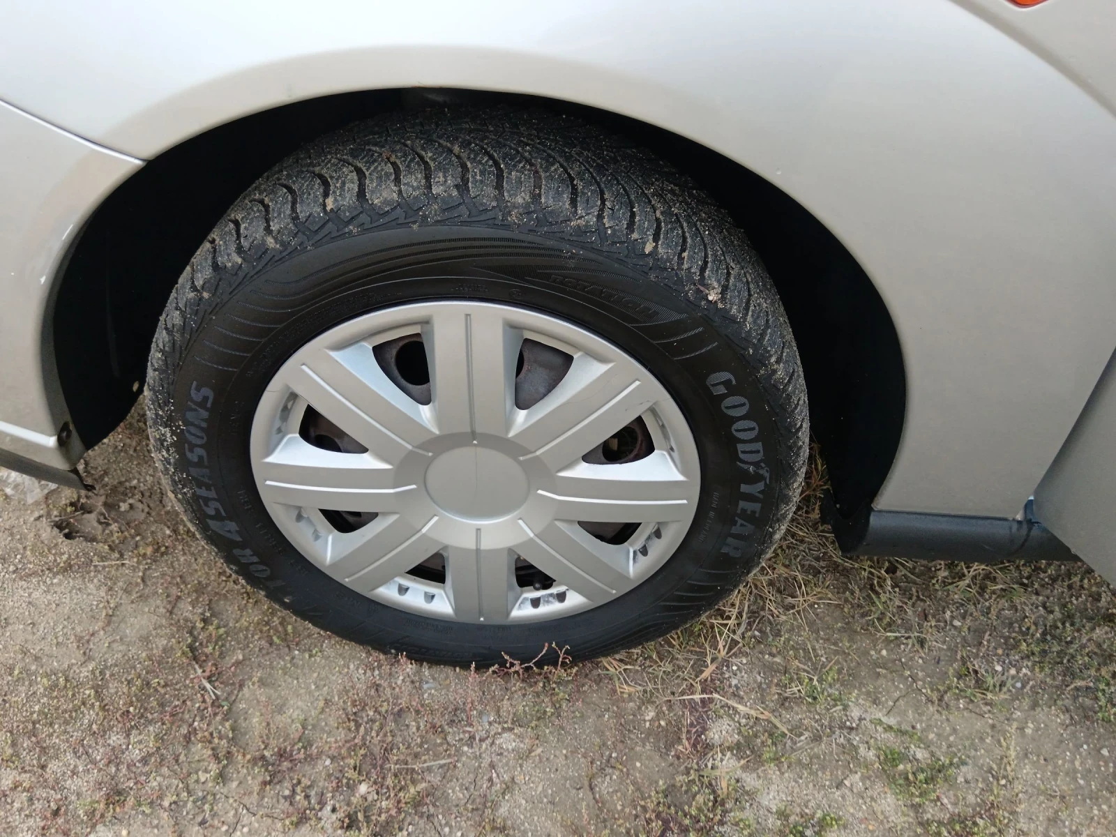 Ford Focus 1.6 - изображение 10