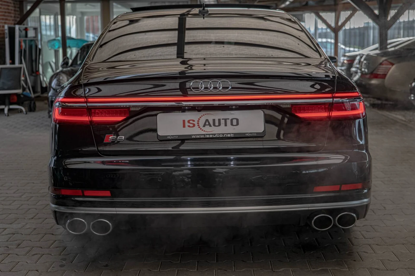 Audi S8 4.0TFSI/Bang&Olufsen/Carbon/3D Камера 360/Дистрони - изображение 4