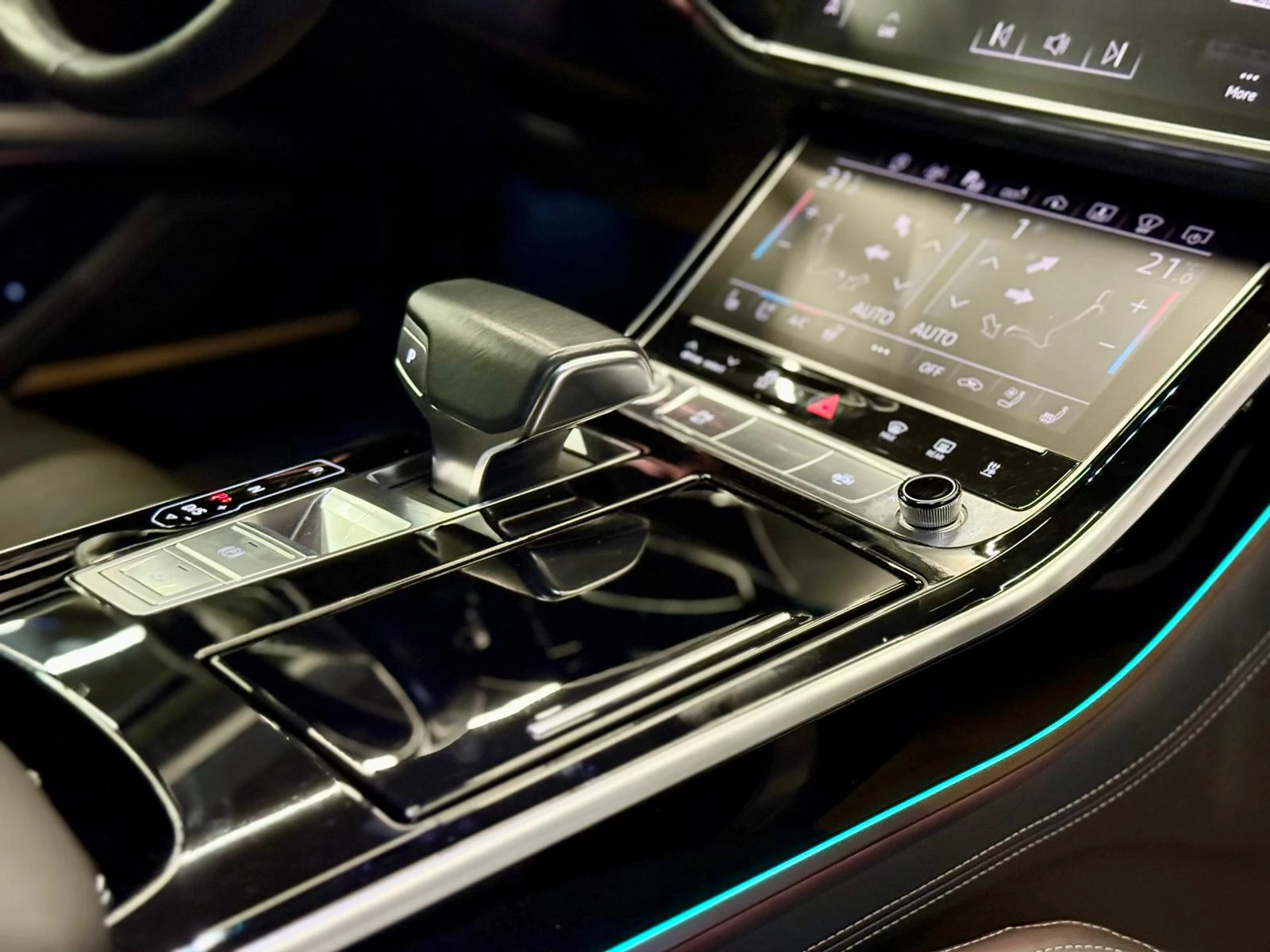 Audi A8 L 50TDI* Laser* S Line* TV* ������* B&O | Mobile.bg � ����������� 12