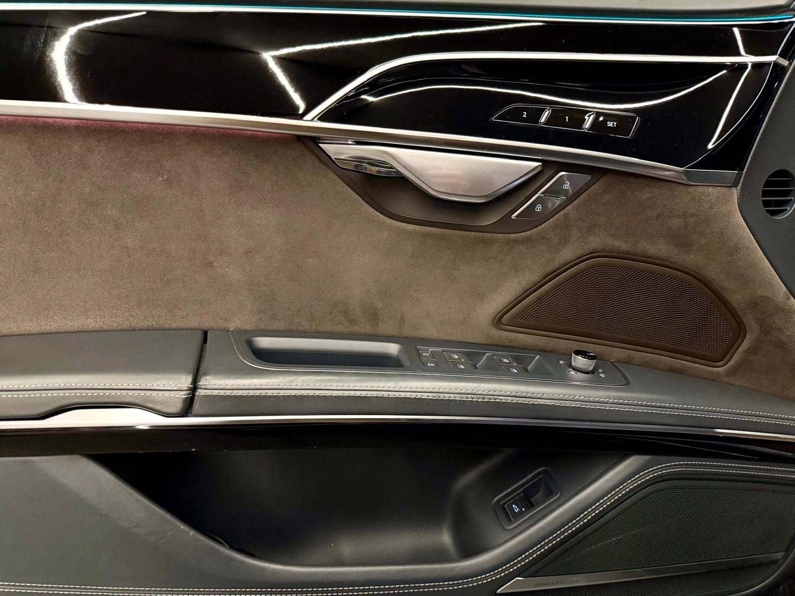 Audi A8 L 50TDI* Laser* S Line* TV* Лизинг* B&O - изображение 7