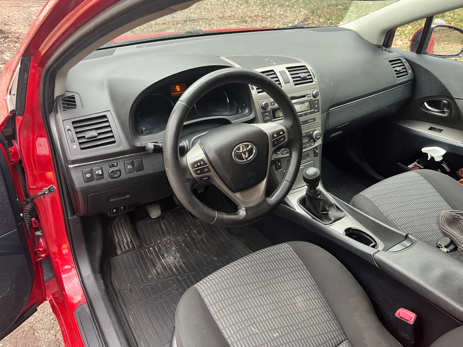 Toyota Avensis 2.0 D4D - изображение 7