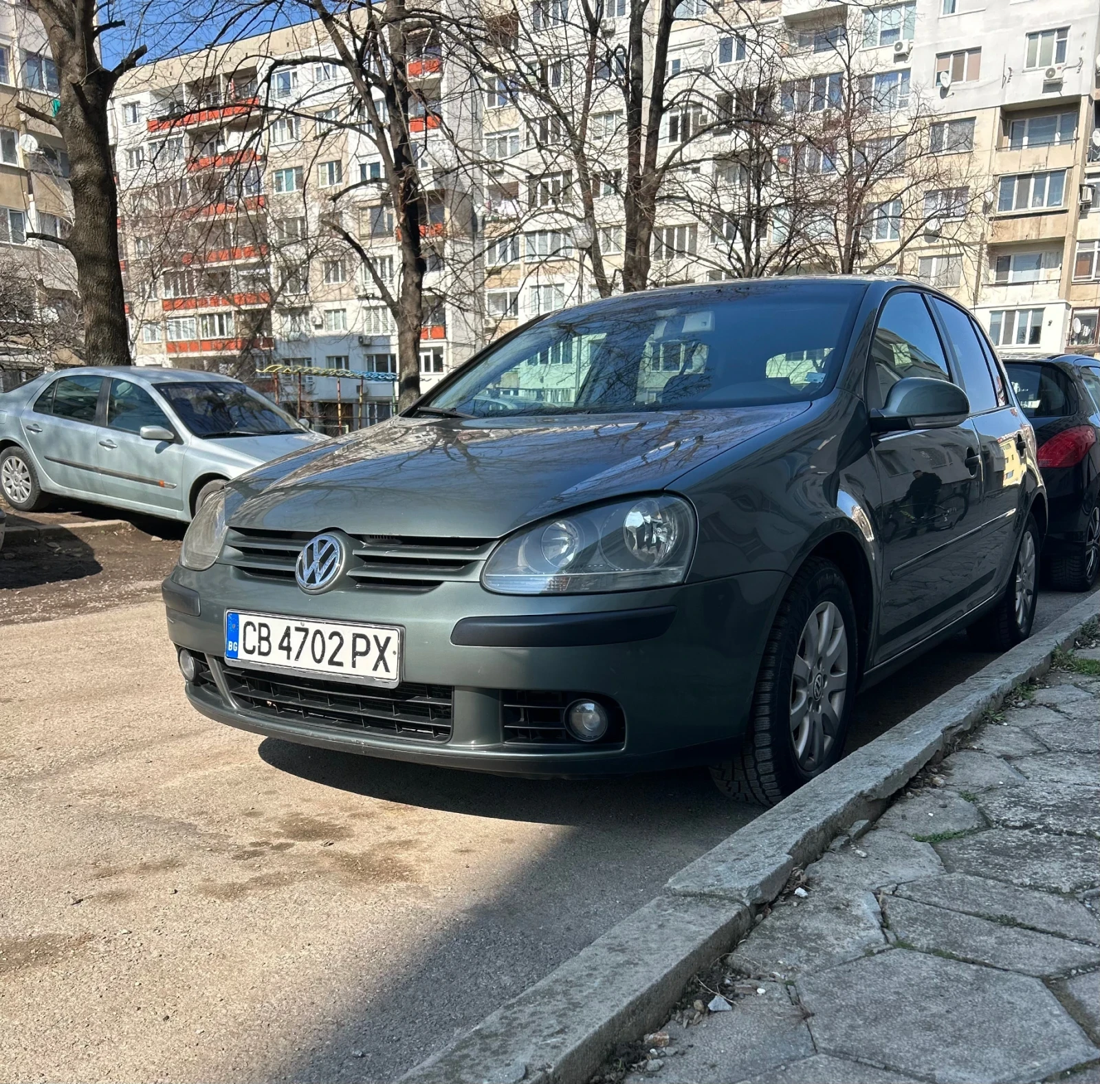 VW Golf, снимка 4 - Автомобили и джипове - 53750209