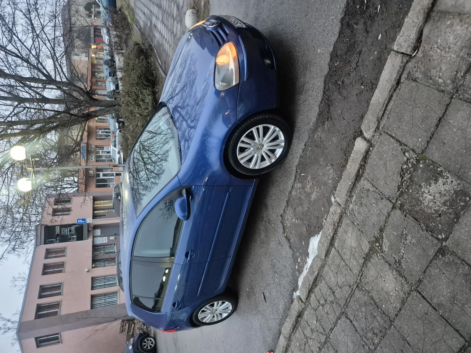 VW Golf 2.0 тди  6 скорости 140ps, снимка 8 - Автомобили и джипове - 53840034