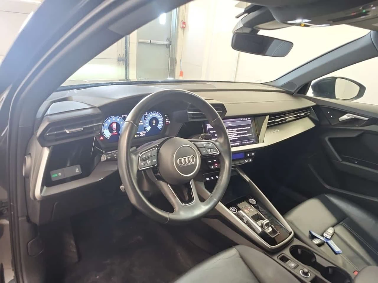 Audi A3 * KOMFORT * CARFAX * 2 КЛЮЧА* ПАНОРАМА* , снимка 12 - Автомобили и джипове - 53870207