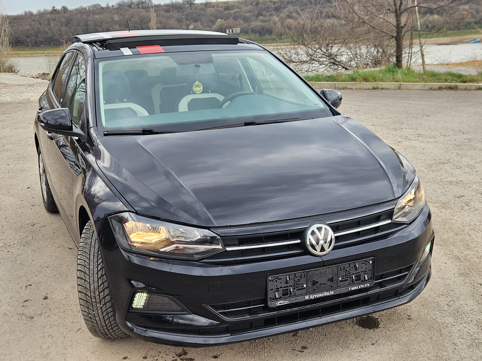 VW Polo 40000км 100%, снимка 8 - Автомобили и джипове - 53998210