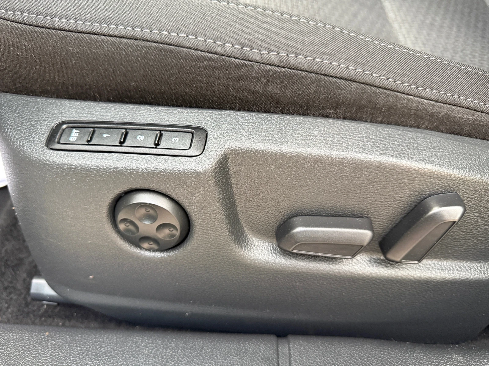 Skoda Superb 2.0TDI-140kc, снимка 10 - Автомобили и джипове - 54005860