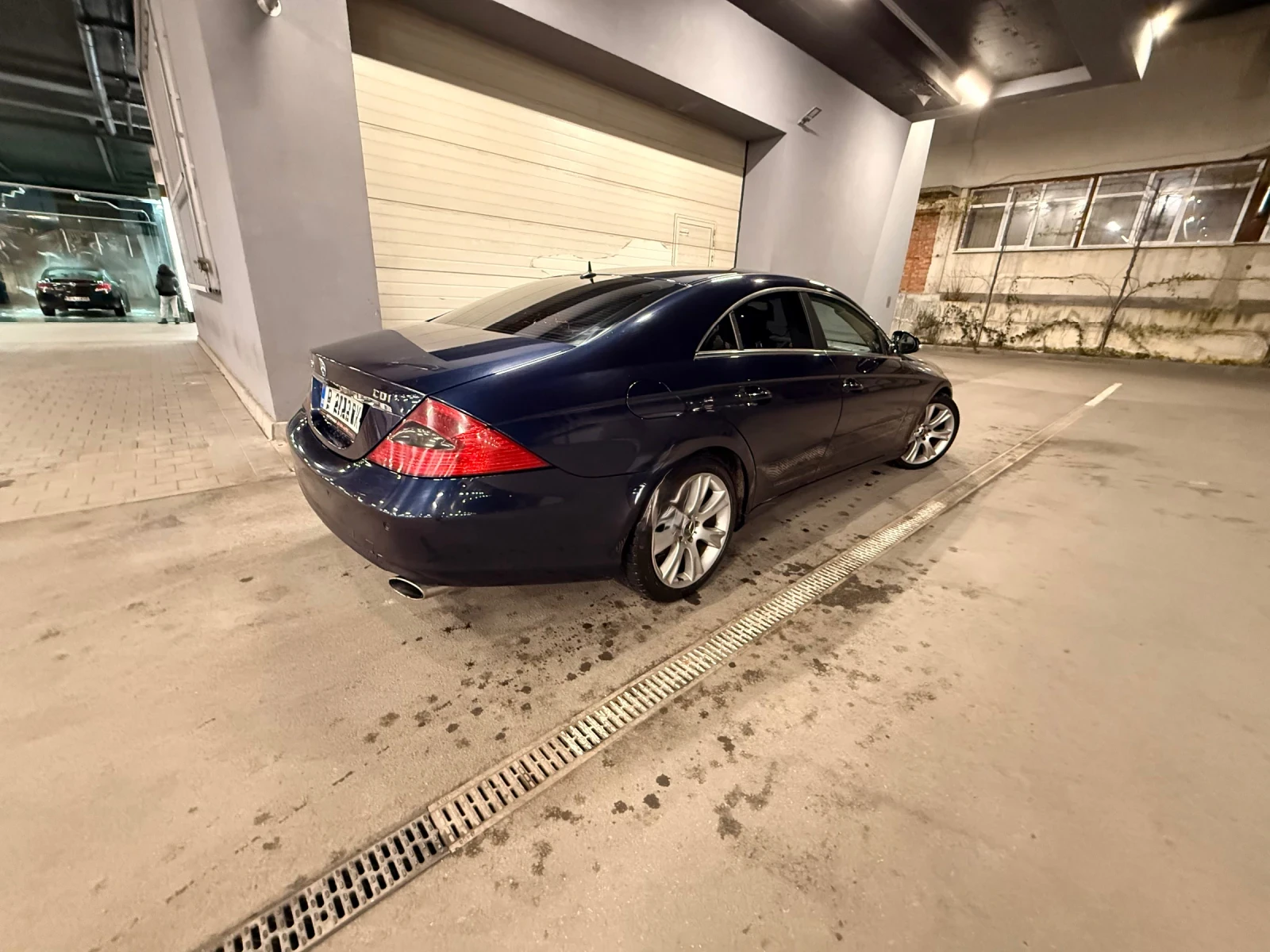 Mercedes-Benz CLS 320 3.0cdi, снимка 2 - Автомобили и джипове - 54059152
