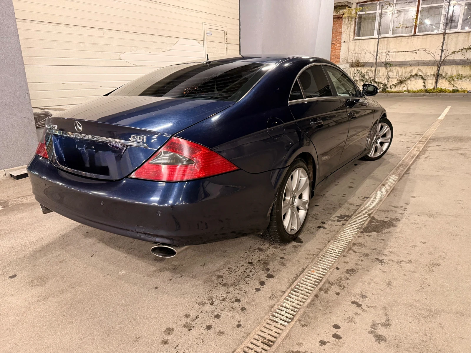 Mercedes-Benz CLS 320 3.0cdi, снимка 8 - Автомобили и джипове - 54059152