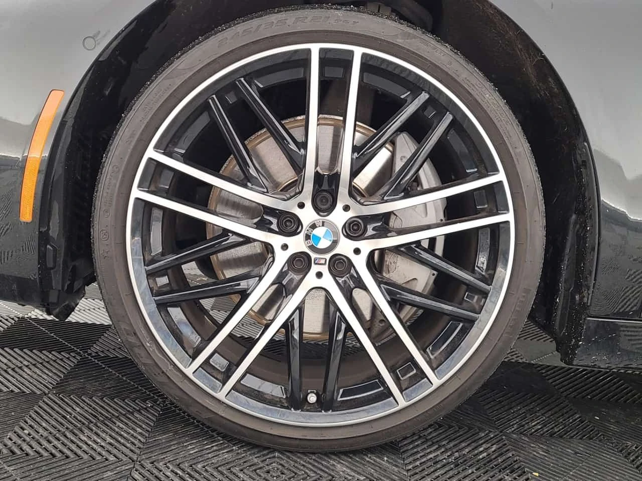 BMW 750 LI XDRIVE| HEAD-UP| 360| PANO| 2 �����|  | Mobile.bg � ����������� 5