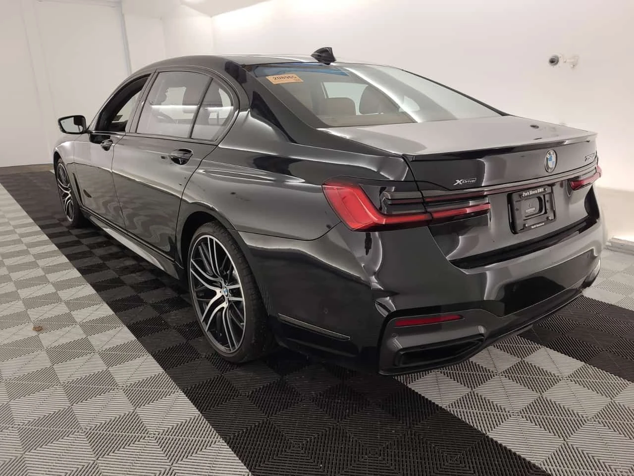 BMW 750 LI XDRIVE| HEAD-UP| 360| PANO| 2 �����|  | Mobile.bg � ����������� 4