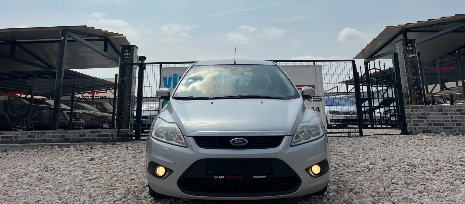 Ford Focus 1.6TDCI NAVI/KAMERA/PODGREV/KLIMATRONIK/UNIKAT, снимка 2 - Автомобили и джипове - 54220112