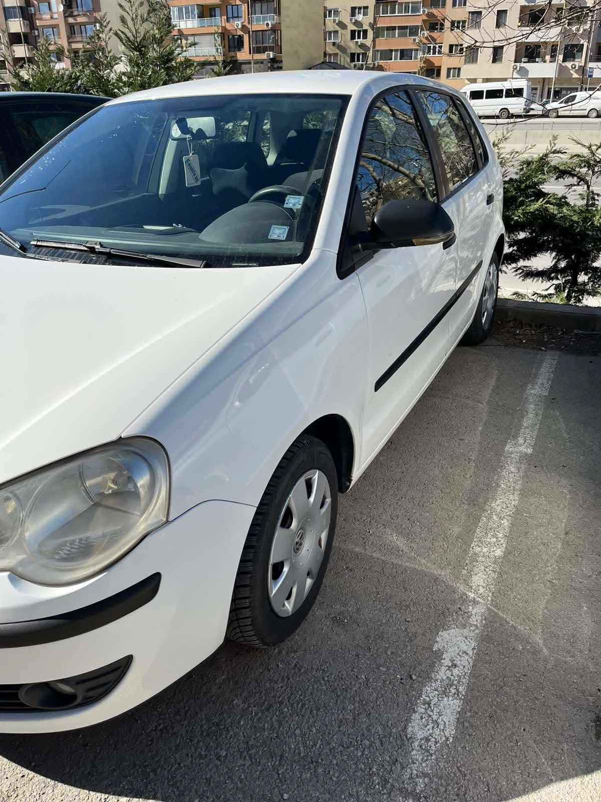 VW Polo, снимка 2 - Автомобили и джипове - 54266312