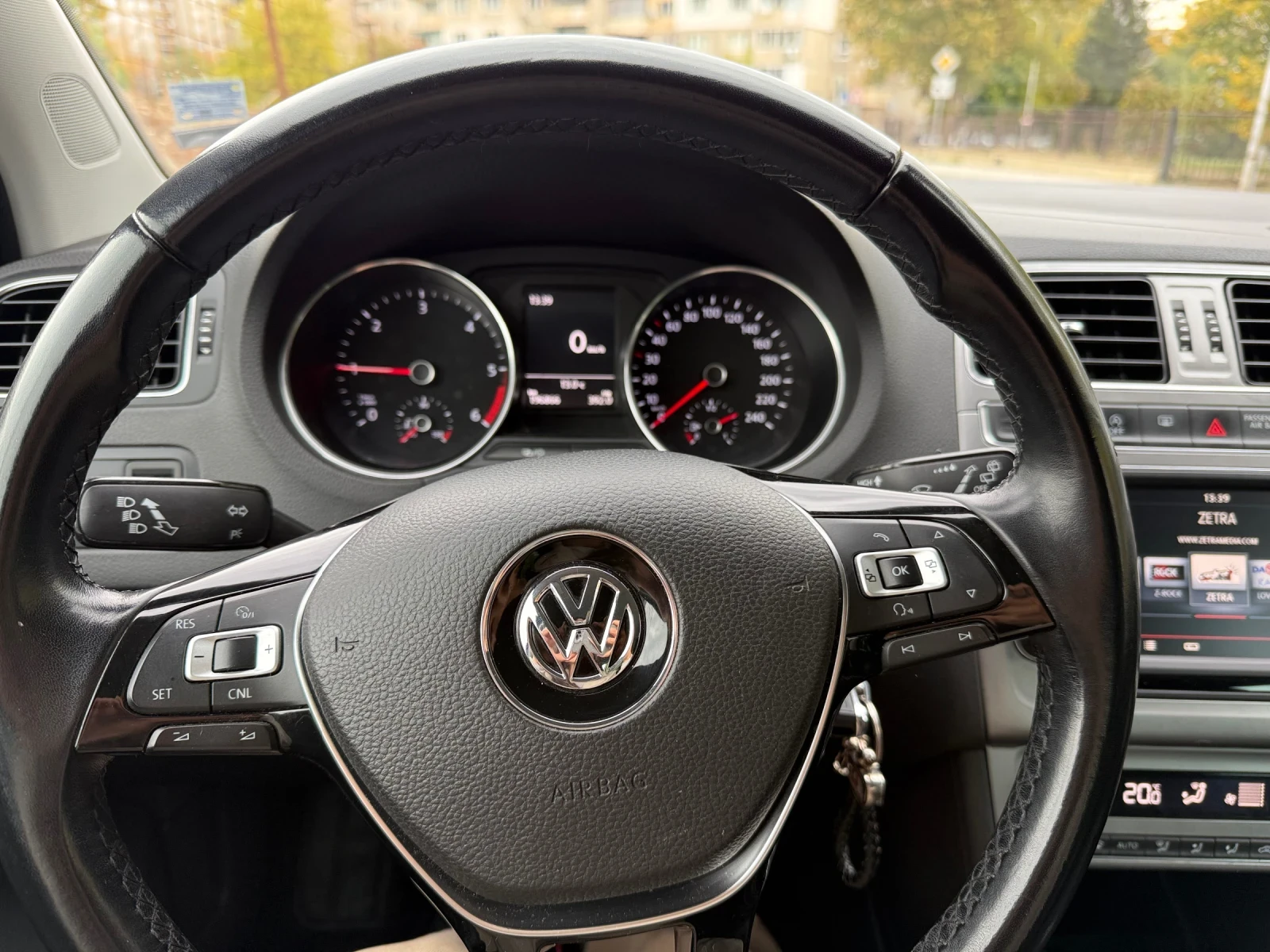 VW Polo R-Line 1.4 TDI | Mobile.bg � ����������� 10