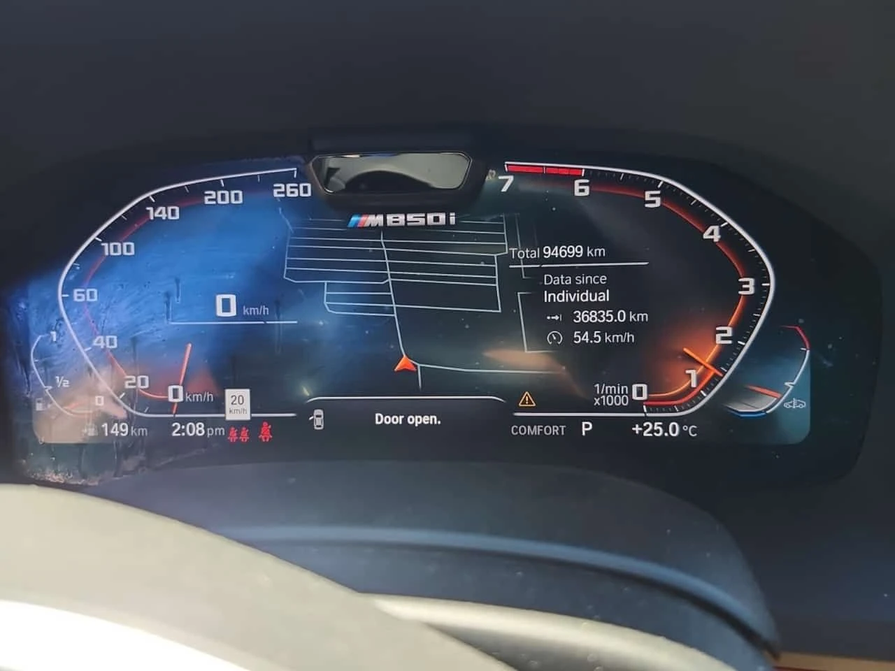 BMW 850 * M850I COUPE * CARFAX * ДИГИТАЛЕН КЛЮЧ * ЛАЗЕРИ *, снимка 9 - Автомобили и джипове - 55174078