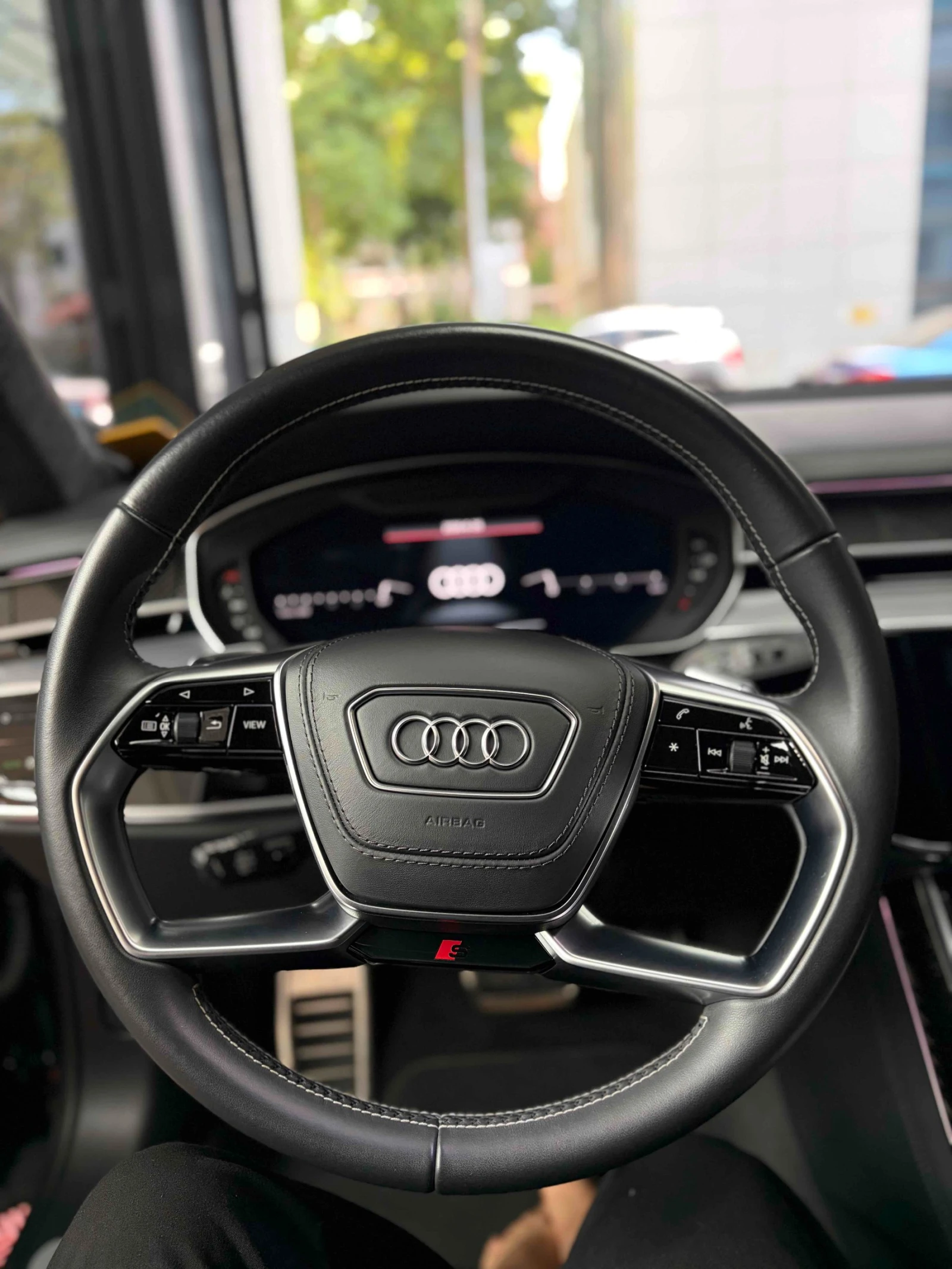 Audi S8 2022* LONG* 360* HUD* МАСАЖ* ОБДУХ* SOFT-CLOSE* КР, снимка 8 - Автомобили и джипове - 55194625