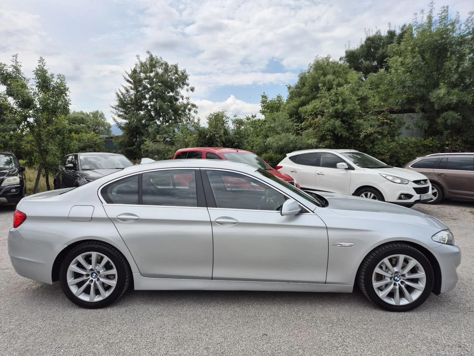 BMW 530 D/X-drive/ДИСТРОНИК, снимка 5 - Автомобили и джипове - 55403399