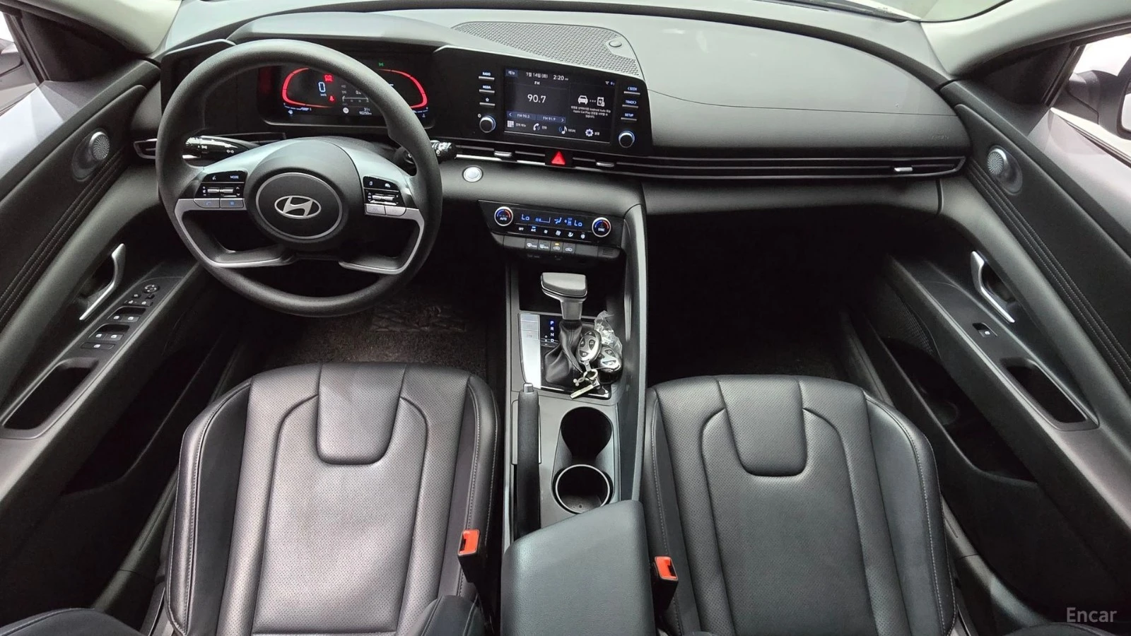 Hyundai Elantra SMART* 1.6* КОЖА* КАМЕРА* НАВИ* KEYLESS* , снимка 5 - Автомобили и джипове - 55628590