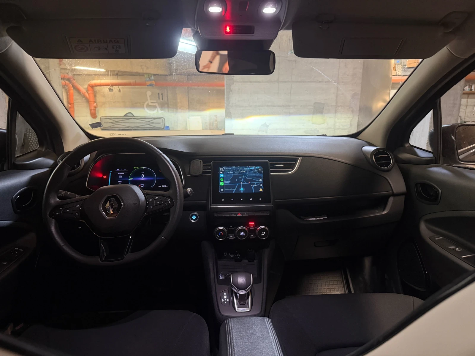 Renault Zoe 50000км, снимка 7 - Автомобили и джипове - 56044303