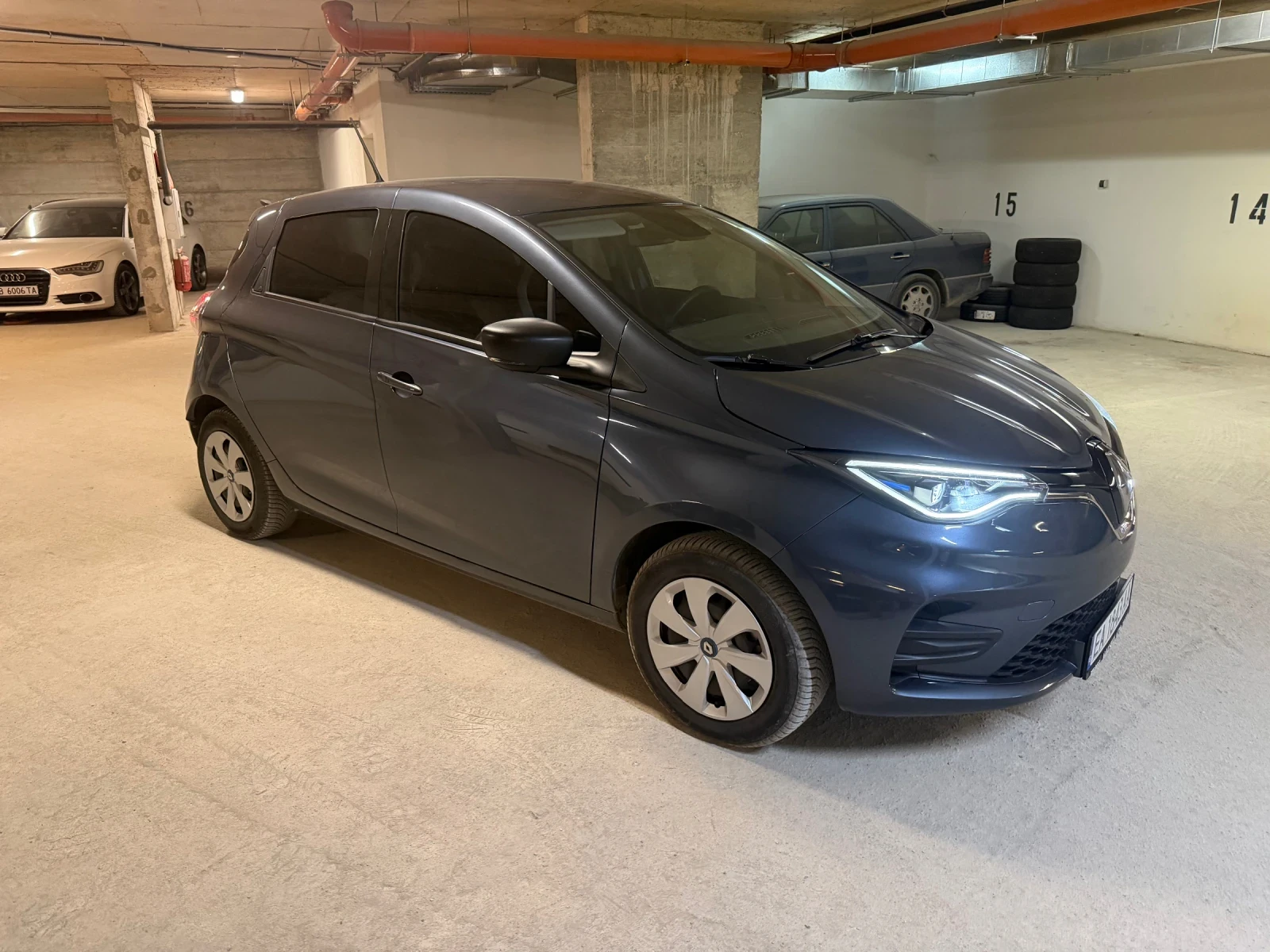 Renault Zoe 50000км, снимка 3 - Автомобили и джипове - 56044303