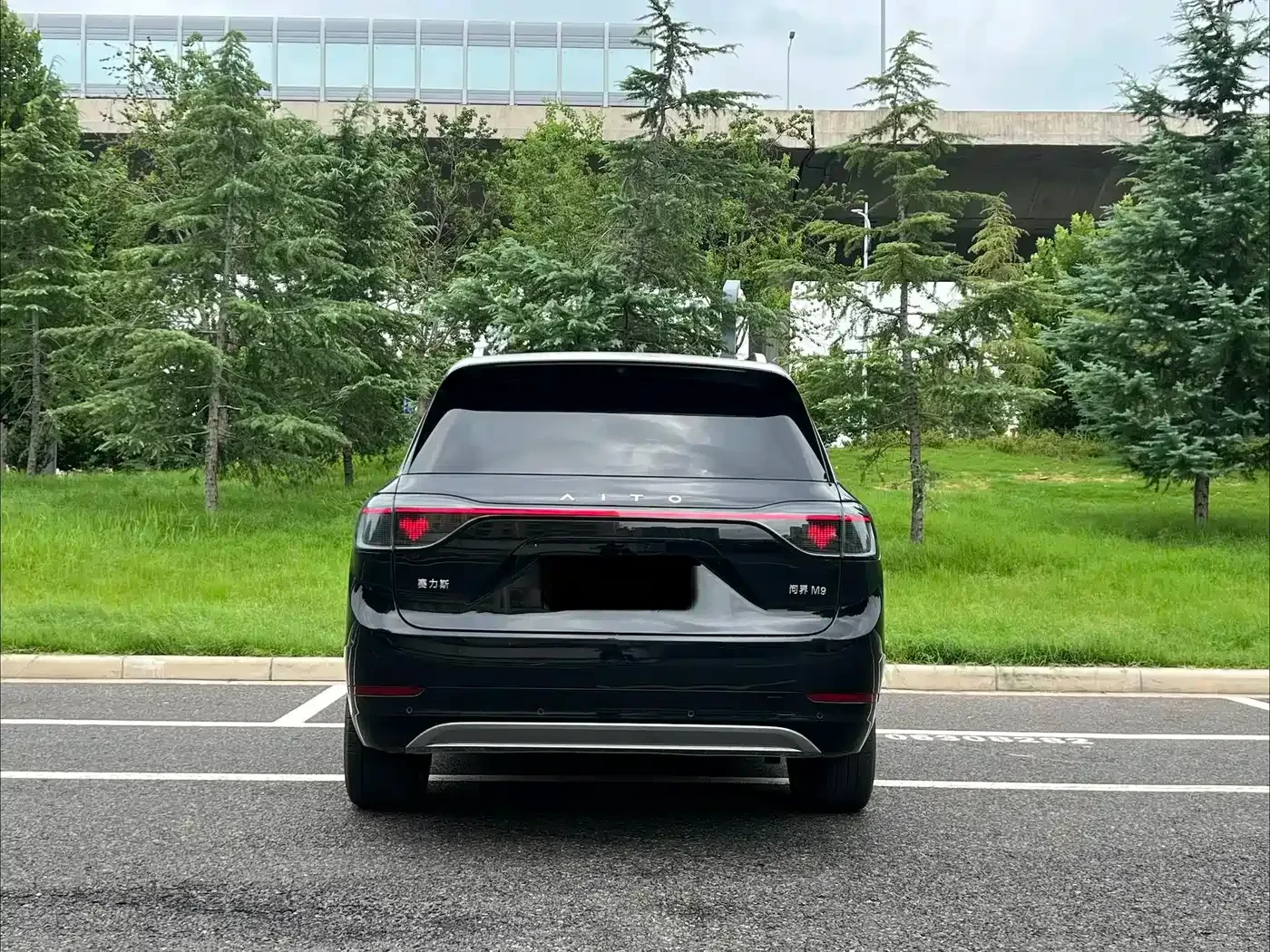 AITO 9 Extended Range Ultra 42 kWh 6-Seater | Mobile.bg � ����������� 8