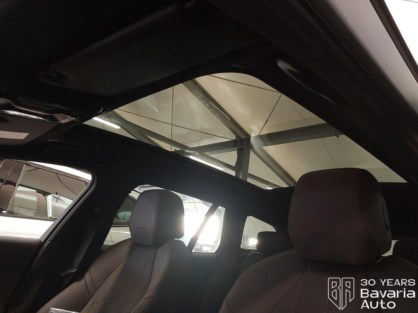 BMW 520 d Touring Steptronic, снимка 9 - Автомобили и джипове - 56395675