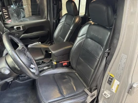 Jeep Wrangler Unlimited Sahara eTorque PHEV  4x4 , снимка 11
