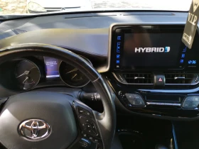 Toyota C-HR HYBRID E-CVT JBL Premium Sound, снимка 13