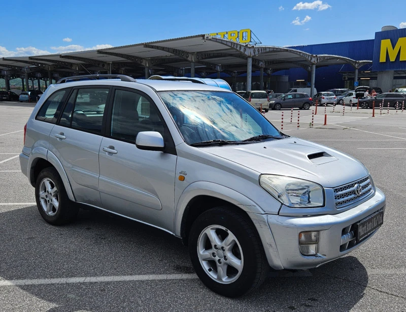 Toyota Rav4 2.0 D4D , снимка 4 - Автомобили и джипове - 43399441