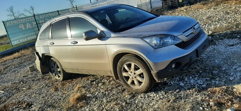 Honda Cr-v 2,0i, снимка 2 - Автомобили и джипове - 44129796