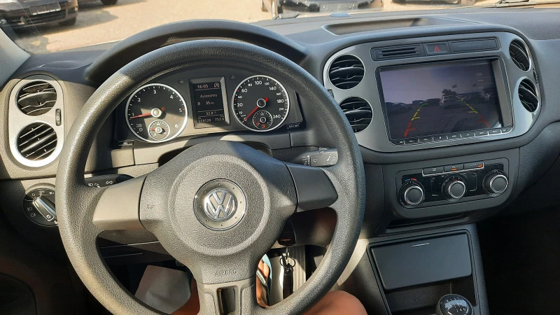 VW Tiguan 2.0 * Фейс * 174000км * Нави * Камера * , снимка 11 - Автомобили и джипове - 46041551