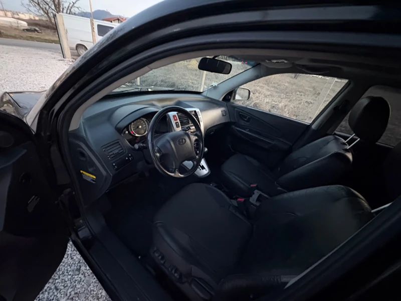 Hyundai Tucson Avtomatic, снимка 16 - Автомобили и джипове - 49289435