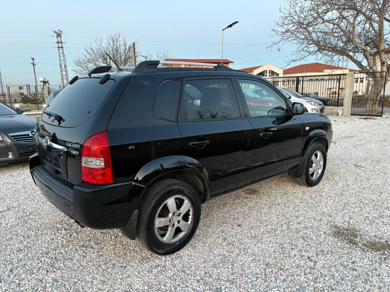 Hyundai Tucson Avtomatic, снимка 11 - Автомобили и джипове - 49289435