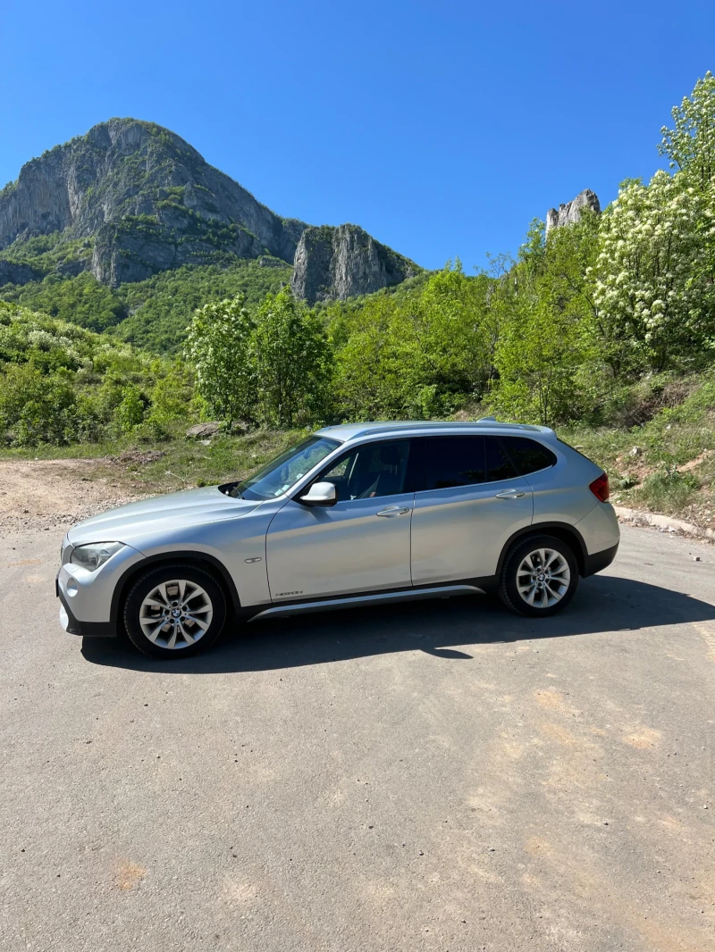 BMW X1, снимка 4 - Автомобили и джипове - 49460737