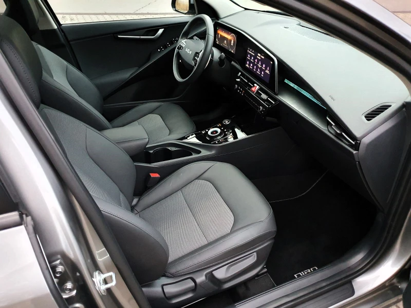 Kia Niro 1.6i HEV/Full Hybrid/Connect, снимка 12 - Автомобили и джипове - 51845404
