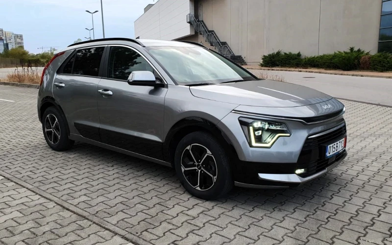 Kia Niro 1.6i HEV/Full Hybrid/Connect, снимка 3 - Автомобили и джипове - 51845404